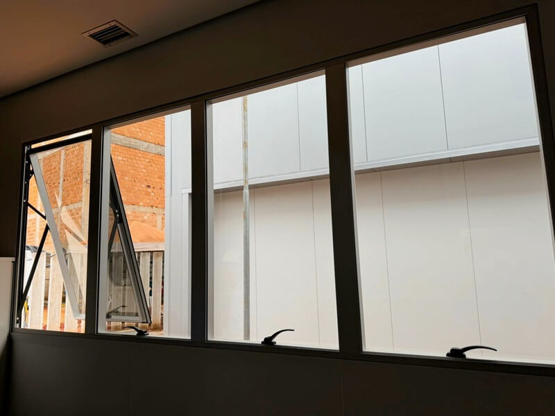 KOLORO_1712775193931