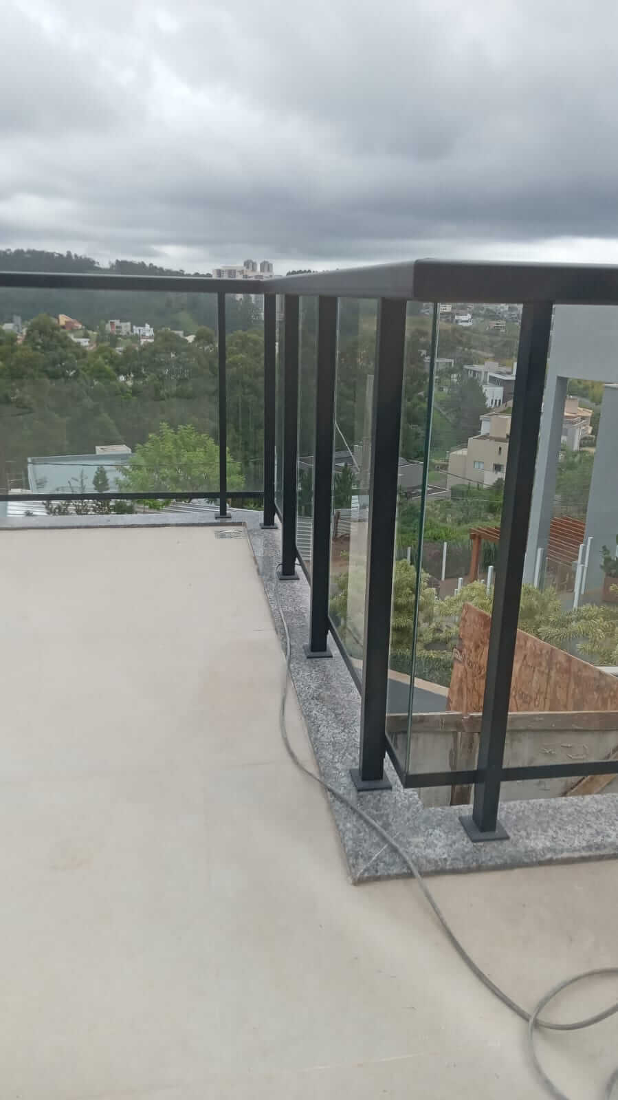 c768cf3b-b04c-47f1-bd36-341b144e91d2